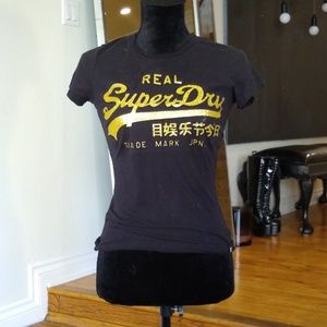 Superdry gold t-shirt